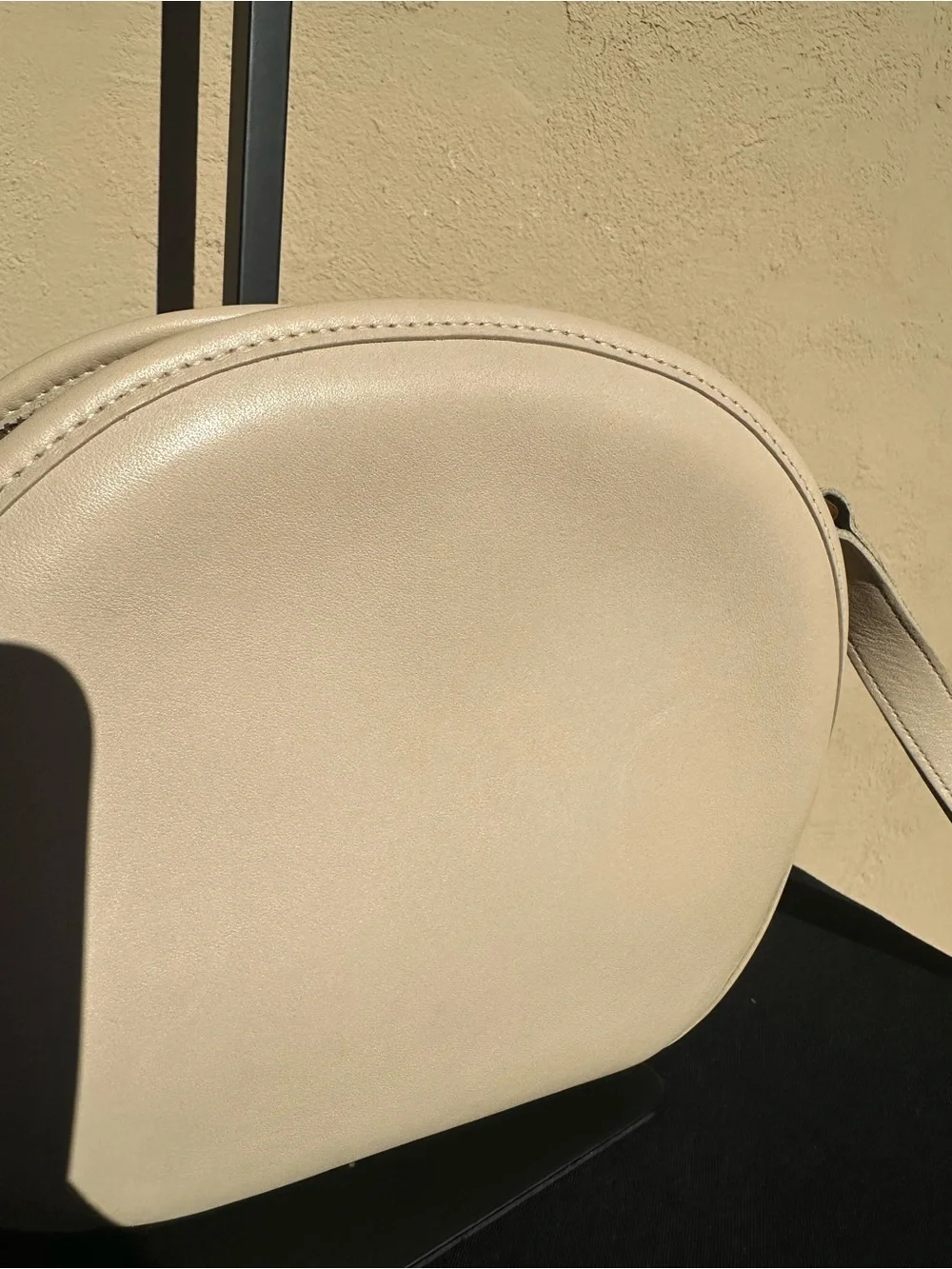 Vintage Coach Chester 9901